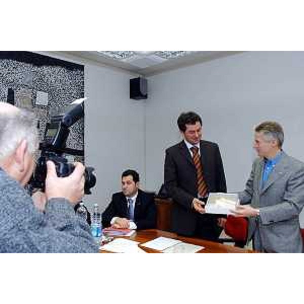 Riccardo Illy (Presidente Regione Friuli Venezia Giulia) e Paolo Vizintin (Sindaco di Doberdò del Lago) (Trieste, 24/02/06)