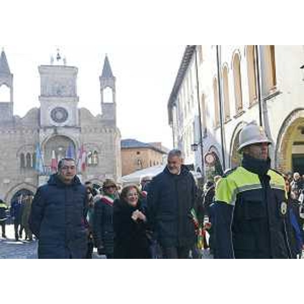 Sergio Bolzonello (Vicepresidente Regione FVG), Francesca Adelaide Garufi (Prefetto Trieste) e Paolo Panontin (Assessore regionale Autonomie locali e Coordinamento Riforme) alla VII Giornata regionale della Polizia locale - Pordenone 20/01/2016