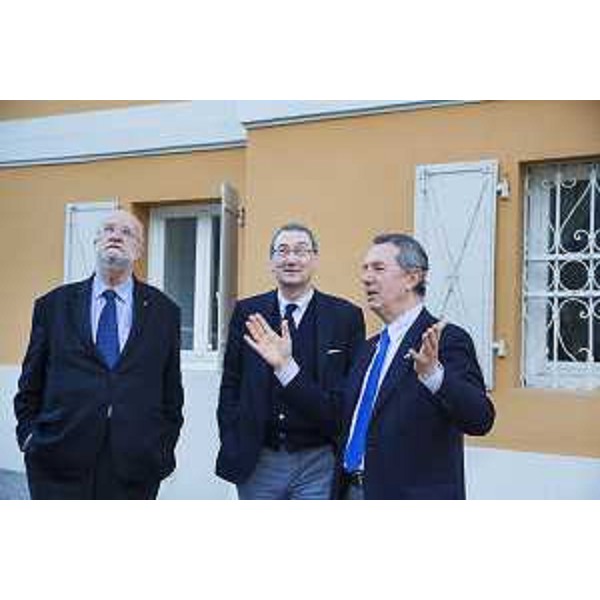 Claudio Sambri (Consigliere delegato MIB), Sergio Bolzonello (Vicepresidente Regione FVG e assessore Attività produttive) e Vladimir Nanut (Direttore MIB) al MIB School of Management - Trieste 21/01/2016 (Foto Marino Sterle)
