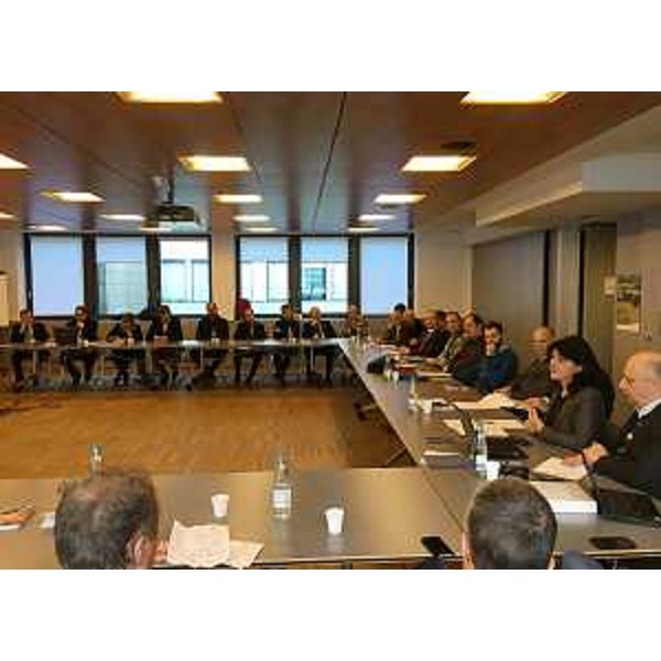 Mariagrazia Santoro (Assessore regionale Infrastrutture e Mobilità FVG) al tavolo di confronto tra Regione Autonoma Friuli Venezia Giulia, Provincia Autonoma di Bolzano, Società Ferrovie Udine Cividale (FUC), Trenitalia e SAD (Società di trasporto altoatesina) - Bolzano 23/01/2016