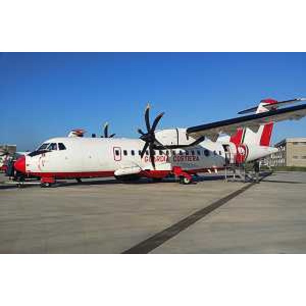 Aereo ETR42 in dotazione alla Guardia Costiera - Base aerea di Pescara-Fontanelle 12/02/2015