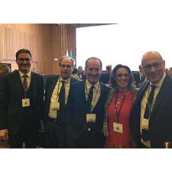 Arno Kompatscher (Presidente Provincia autonoma Bolzano), Gianni Torrenti (Assessore regionale Cultura, Sport e Solidarietà), Luca Zaia (Presidente Veneto), Elena Artioli (Consigliere Provincia autonoma Bolzano) e Ugo Rossi (Presidente Provincia autonoma Trento) alla conferenza di lancio della Strategia dell'Unione Europea per la Regione Alpina (EUSALP) - Brdo pri Kranju (Slovenia) 25/01/2016