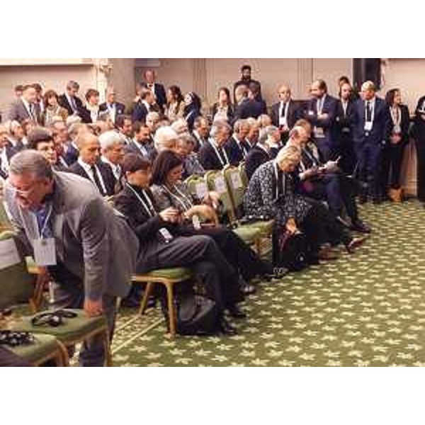 Debora Serracchiani (Presidente Regione Friuli Venezia Giulia) al Business Forum Italia-Iran - Roma 26/01/2016