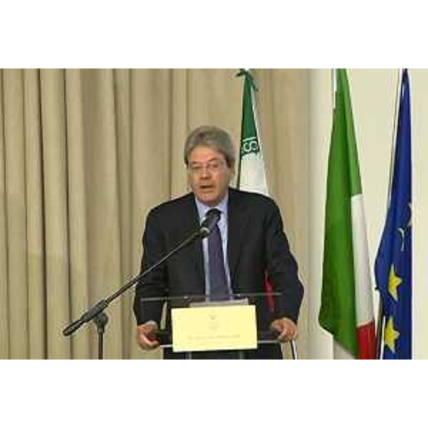Paolo Gentiloni (Ministro Affari esteri e Cooperazione internazionale) al Business Forum Italia-Iran - Roma 26/01/2016