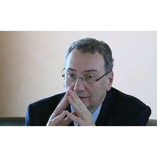 Sergio Bolzonello (Vicepresidente Regione FVG e assessore Attività produttive e Cooperazione) al Tavolo sulla situazione della Ideal Standard di Orcenico, nella sede della Regione Friuli Venezia Giulia - Pordenone 28/01/2016