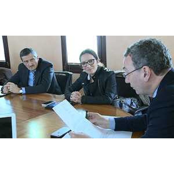 Sergio Bolzonello (Vicepresidente Regione FVG e assessore Attività produttive e Cooperazione) al Tavolo sulla situazione della Ideal Standard di Orcenico, nella sede della Regione Friuli Venezia Giulia - Pordenone 28/01/2016