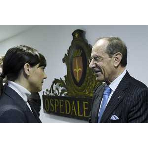 Debora Serracchiani (Presidente Regione Friuli Venezia Giulia) e Francesco Schittulli (Presidente Lega Italiana Lotta Tumori / LILT) al Polo Tecnologico dell'Ospedale Maggiore - Trieste 28/01/2016