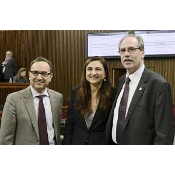 Giuliano Volpe (Presidente Consiglio superiore Beni culturali), Rita Auriemma (Direttore Istituto regionale Patrimonio Culturale /IPAC FVG) e Gianni Torrenti (Assessore regionale Cultura) al convegno "Patrimoni culturali, sistemi informativi e Open Data: accesso libero ai beni comuni?", nell'Aula del Consiglio regionale del Friuli Venezia Giulia - Trieste 28/01/2016