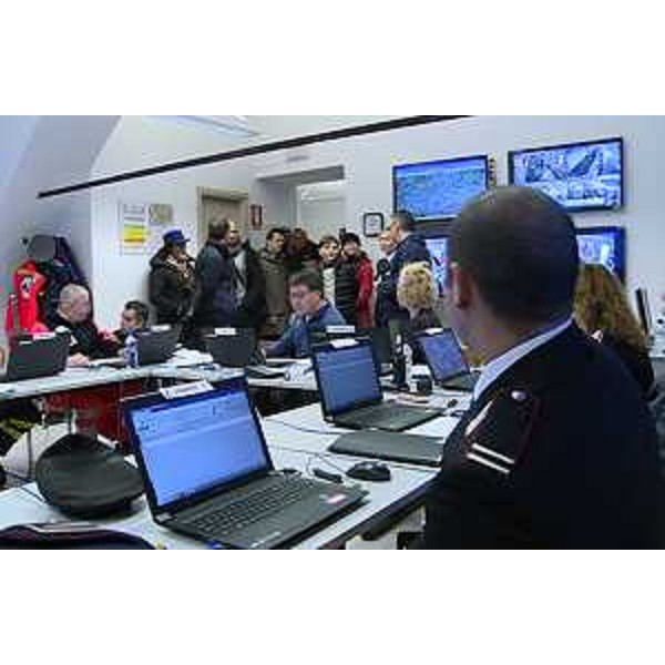 Debora Serracchiani (Presidente Regione Friuli Venezia Giulia) visita il Centro Operativo Misto (CMO) interforze valdostano - Aosta 31/01/2016