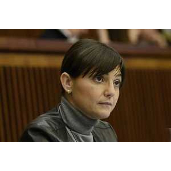 Debora Serracchiani (Presidente Regione Friuli Venezia Giulia) nell'Aula del Consiglio regionale - Trieste 01/02/2016