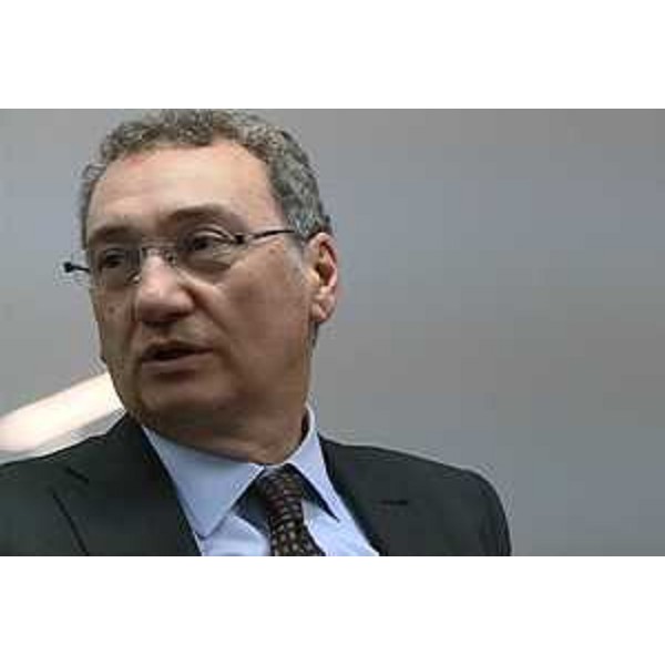 Sergio Bolzonello (Vicepresidente Regione FVG e assessore Attività produttive) durante la visita alla Fama S.p.A. - San Vito al Tagliamento 04/02/2016