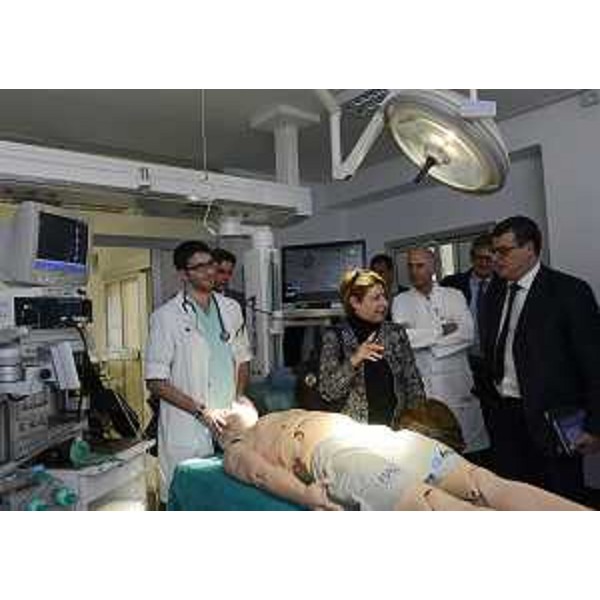 Maria Sandra Telesca (Assessore Salute Regione Friuli Venezia Giulia) e Luigi Arru (Assessore Sanità Regione Sardegna) all'inaugurazione del Centro di Simulazione e Alta Formazione (CSAF) presso l'Azienda Ospedaliero-Universitaria Santa Maria della Misericordia - Udine 05/02/2016