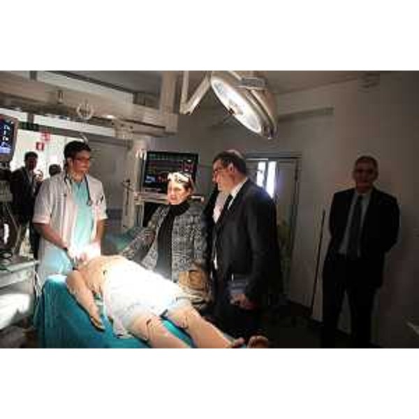 Maria Sandra Telesca (Assessore Salute Regione Friuli Venezia Giulia) e Luigi Arru (Assessore Sanità Regione Sardegna) all'inaugurazione del Centro di Simulazione e Alta Formazione (CSAF) presso l'Azienda Ospedaliero-Universitaria Santa Maria della Misericordia - Udine 05/02/2016 (Foto Ufficio Stampa UniUd)