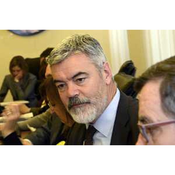 Paolo Panontin (Assessore regionale Autonomie locali e Coordinamento Riforme, Comparto unico, Sistemi informativi, Caccia e Risorse ittiche, delegato Protezione civile) durante la riunione della I Commissione consiliare - Trieste 11/02/2016