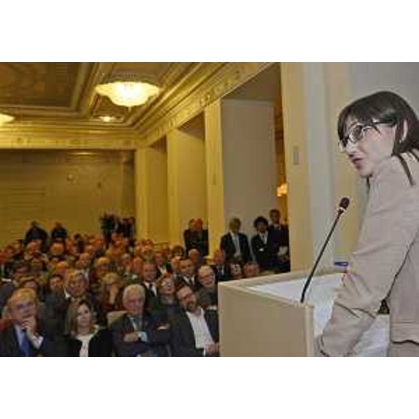 Debora Serracchiani (Presidente Regione Friuli Venezia Giulia) interviene all'incontro pubblico "La Riforma: porto e capo" all'Hotel Savoia - Trieste 12/02/2016