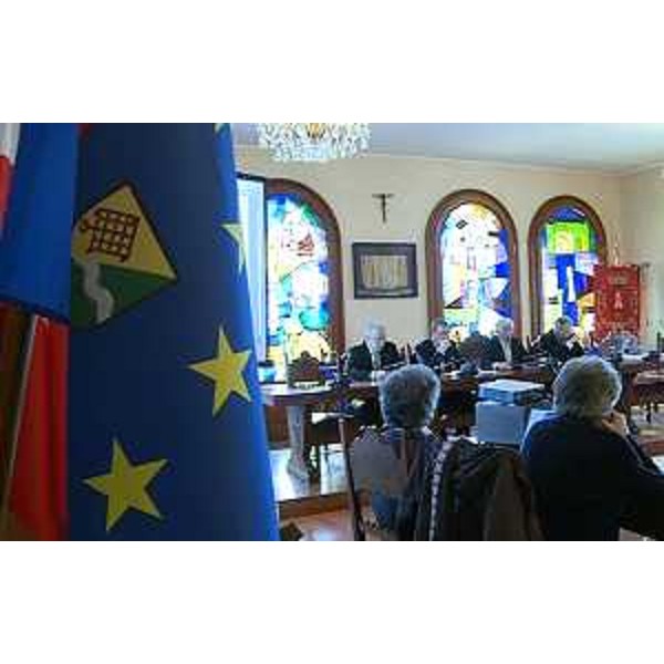 Alessandro Lovato (Presidente Grado Impianti Turistici / GIT), Sergio Bolzonello (Vicepresidente Regione FVG e assessore Attività produttive e Turismo), Claudio Kovatsch (Commissario Comune Grado), Marco Tullio Petrangelo (Direttore generale PromoTurismoFVG) alla presentazione del progetto del parcheggio multipiano che sorgerà nell'area compresa tra le attuali Terme, il Parco delle Rose e i campi del Tennis Club - Grado 15/02/2016