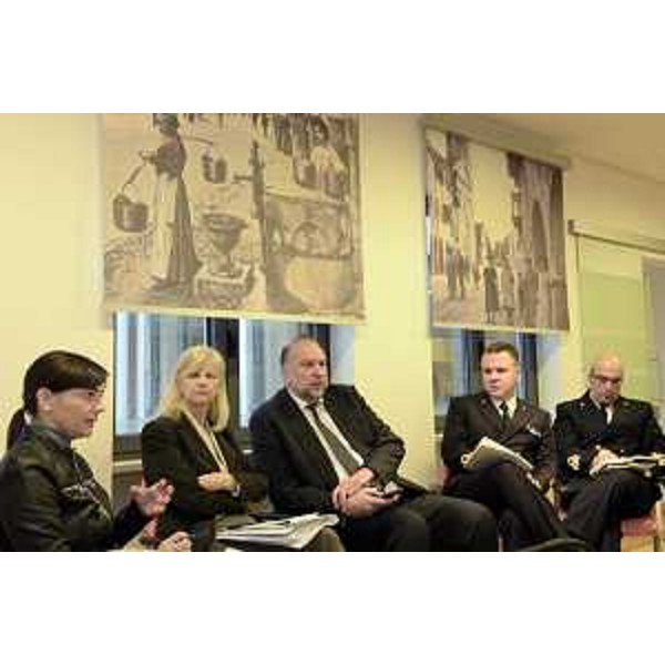 Debora Serracchiani (Presidente Regione Friuli Venezia Giulia), Silvia Altran e Roberto Cosolini (Sindaci Monfalcone e Trieste), in Municipio - Monfalcone 23/02/2016