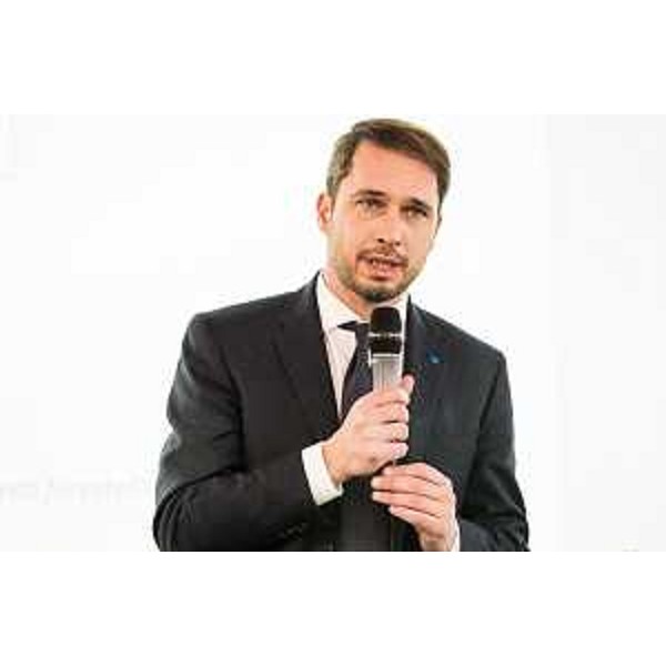 Cristiano Shaurli (Assessore Risorse agricole e forestali Regione FVG) al Tavolo per "L'accordo interregionale sul prelievo legnoso in ambito boschivo e sulla filiera legno" - Verona 26/02/2016