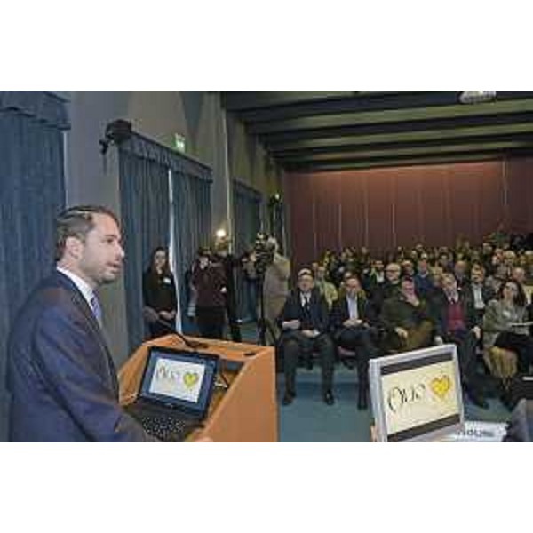 Cristiano Shaurli (Assessore regionale Risorse agricole e forestali) all'inaugurazione della decima edizione di Olio Capitale, in Stazione Marittima - Trieste 05/03/2016