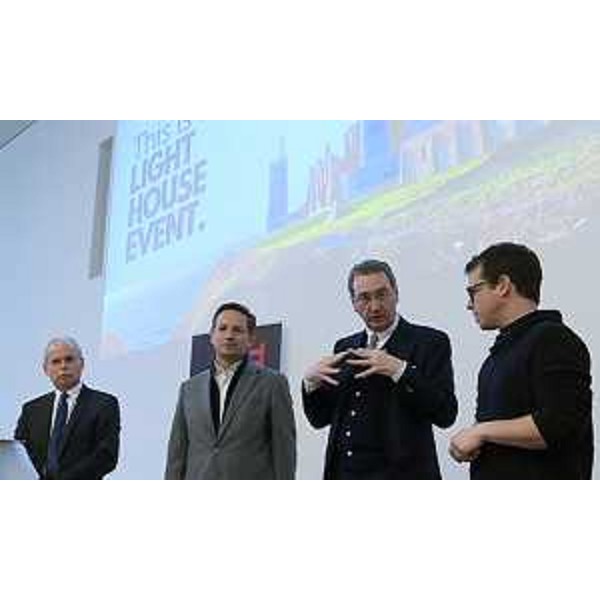 Sergio Bolzonello (Vicepresidente Regione FVG e assessore Attività produttive) all'apertura dell'evento "Start Up Live", al Lakeside Science and Technology Park - Klagenfurt 04/03/2016