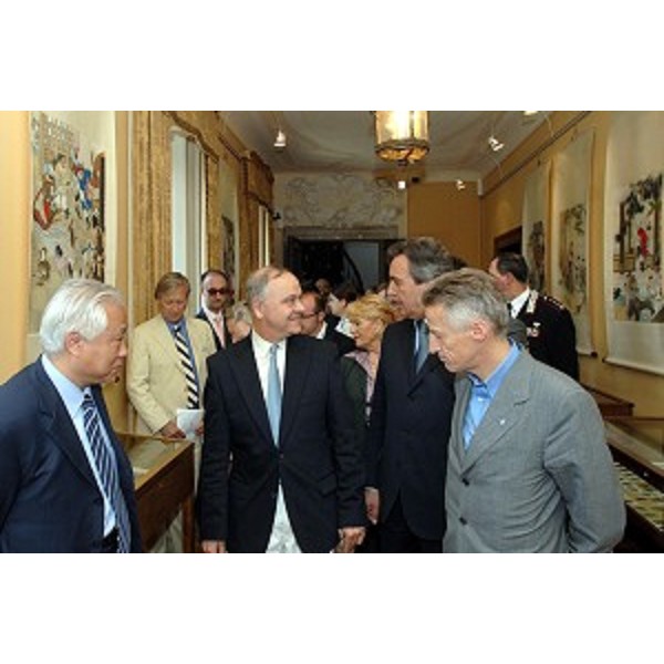 Il Presidente Riccardo Illy all'inaugurazione della mostra "La Cina al Castello di Duino" (Duino, 12/05/06)
