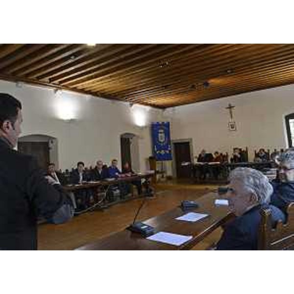 L'intervento di Franco Iacop (presidente Consiglio regionale Friuli Venezia Giulia) all'incontro con gli undici sindaci della UTI del Torre - Tarcento 12/03/2016