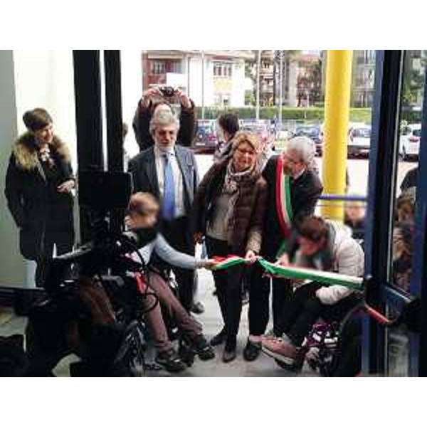 Mauro Delendi (Commissario straordinario Azienda Ospedaliera-Universitaria di Udine), Maria Sandra Telesca (Assessore regionale Salute), Furio Honsell (Sindaco di Udine), all'inaugurazione del Centro Socio Riabilitativo ed Educativo - Udine 14/03/2016