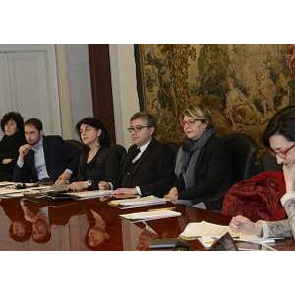 Gli assessori Loredana Panariti (Lavoro), Cristiano Shaurli (Risorse agricole e forestali), Mariagrazia Santoro (Infrastrutture), Francesco Peroni (Finanze), Maria Sandra Telesca (Salute) e Sara Vito (Ambiente ed Energia) durante la riunione della Giunta regionale presieduta da Debora Serracchiani (Presidente Regione Friuli Venezia Giulia), nella sede della Regione - Trieste 18/03/2016