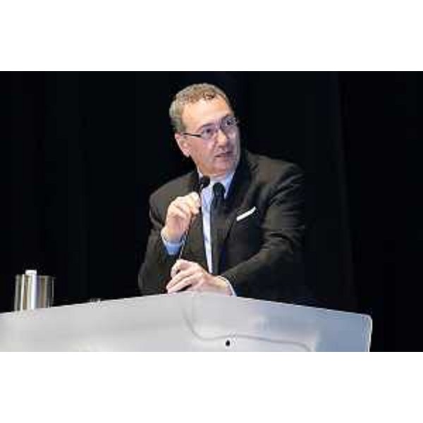 Sergio Bolzonello (Vicepresidente Regione FVG e assessore Attività produttive) nel corso della cerimonia organizzata dalla Confartigianato di Udine per la festa di San Giuseppe Artigiano, all'Auditorium Candoni - Tolmezzo 20/03/2016