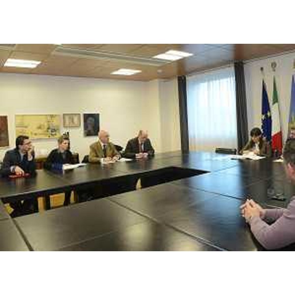 Debora Serracchiani (Presidente Regione Friuli Venezia Giulia) incontra i rappresentanti dei lavoratori e dei sindacati di categoria sulla situazione della Hypo Alpe Adria Bank S.p.A. - Udine 21/03/2016