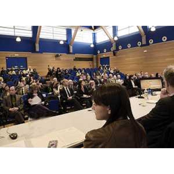 Debora Serracchiani (Presidente Regione Friuli Venezia Giulia) al dibattito "Per una nuova primavera dell'Università" al polo economico dell'Ateneo - Udine 21/03/2016