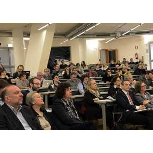 Roberto Cosolini (Sindaco Trieste), Maria Teresa Bassa Poropat (Presidente Provincia Trieste) e Loredana Panariti (Assessore regionale Lavoro, Formazione, Istruzione, Pari Opportunità, Politiche giovanili, Ricerca e Università) all'incontro organizzato nell'Aula magna dell'edificio H3 dell'Università nell'ambito dell'iniziativa nazionale "Per una nuova primavera dell'università" - Trieste 21/03/2016