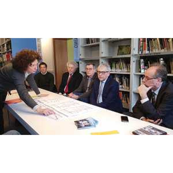 Giuliana Raffin (Architetto), Marco Fortunato (Cinemazero), Claudio Cattaruzza (Assessore Cultura Comune Pordenone), Renzo Liva (Consigliere regionale), Renato Cinelli (Presidente Cinemazero) e Gianni Torrenti (Assessore regionale Cultura) durante l'illustrazione del progetto per la creazione della quarta sala della Mediateca - Pordenone 21/03/2016
