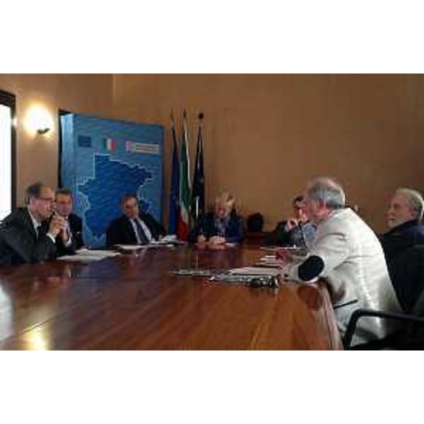 Gianni Torrenti (Assessore regionale Cultura), Sergio Bolzonello (Vicepresidente Regione FVG), i consiglieri regionali Armando Zecchinon, Renata Bagatin e Renzo Liva, i consiglieri comunali di Aviano Alfonso Colombatti e Carlo Tassan Viol, nella sede della Regione FVG - Pordenone 21/03/2016