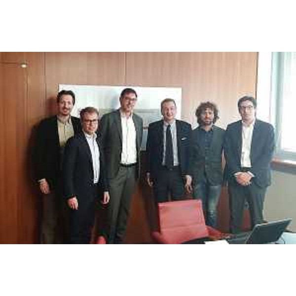 Sergio Bolzonello (Vicepresidente Regione FVG e assessore Attività produttive) con il Comitato imprenditoria giovanile della Camera di Commercio di Udine guidato da Massimiliano Zamò - Udine 22/03/2016