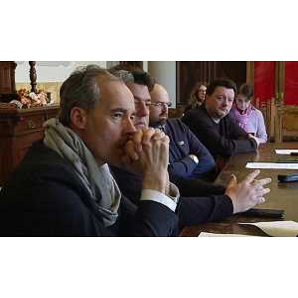 Sindaci della costituenda Unione Territoriale Intercomunale (UTI) Canal del Ferro - Val Canale all'incontro con la presidente della Regione FVG e l'assessore regionale alle Autonomie locali, nella Sala consiliare del Municipio - Pontebba 22/03/2016