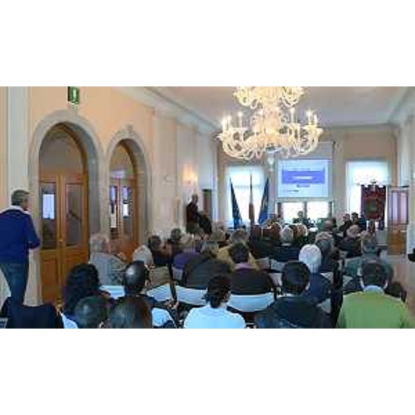 L'incontro "Il Friuli negli anni 2000-2015. L'economia" organizzato dalla CISL di Udine, nel Salone d'onore del Municipio - Palmanova 24/03/2016