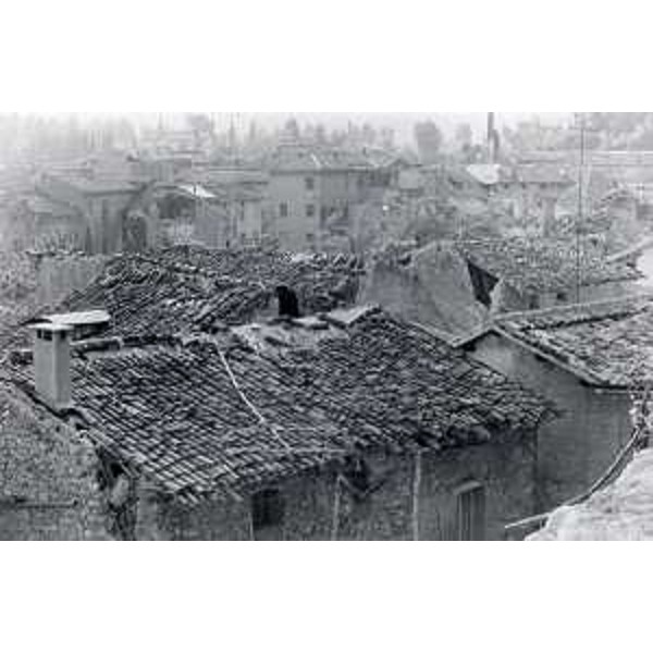 Osoppo 1976 (Foto Associazione Comuni terremotati e sindaci della Ricostruzione del Friuli)