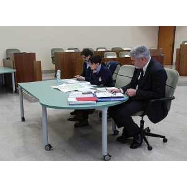 Vincenzo Martines (Presidente V Commissione consiliare), Debora Serracchiani (Presidente Regione Friuli Venezia Giulia) e Paolo Panontin (Assessore regionale Autonomie locali e Coordinamento Riforme, Comparto unico, Sistemi informativi, Caccia e Risorse ittiche, delegato Protezione civile) all'incontro dedicato all'Unione Territoriale Intercomunale (UTI) delle Dolomiti Friulane, in Municipio - Maniago 29/03/2016