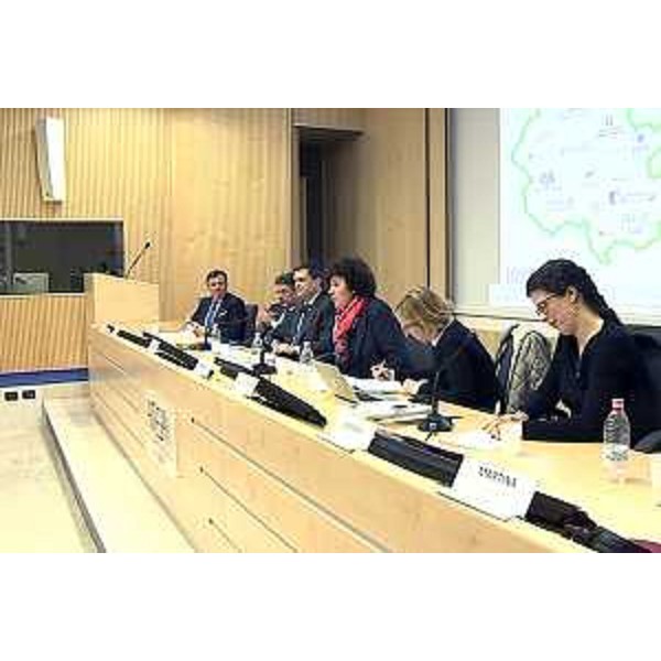 Loredana Panariti (Assessore regionale Lavoro, Formazione, Istruzione, Pari Opportunità, Politiche giovanili, Ricerca e Università) all'incontro "Dalla parte delle Imprese. Le opportunità di crescita e di sviluppo in Friuli Venezia Giulia" nella Conference Hall del Centro Congressi di AREA Science Park - Padriciano (TS) 07/04/2016