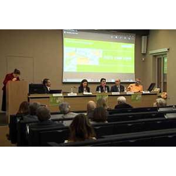 Gli assessori regionali Cristiano Shaurli (Risorse agricole e forestali) e Mariagrazia Santoro (Infrastrutture e Territorio) al convegno sugli Ecomusei a Villa Manin di Passariano - Codroipo 09/04/2016