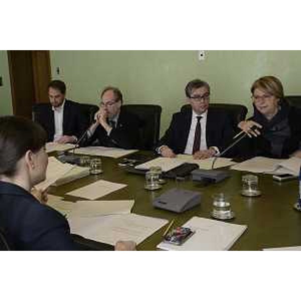Debora Serracchiani (Presidente Regione Friuli Venezia Giulia) presiede la riunione della Giunta regionale del FVG - Trieste 13/04/2016