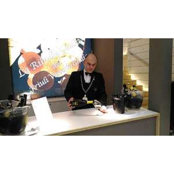 Stand del Friuli Venezia Giulia al 50° Vinitaly - Verona 10/04/2016