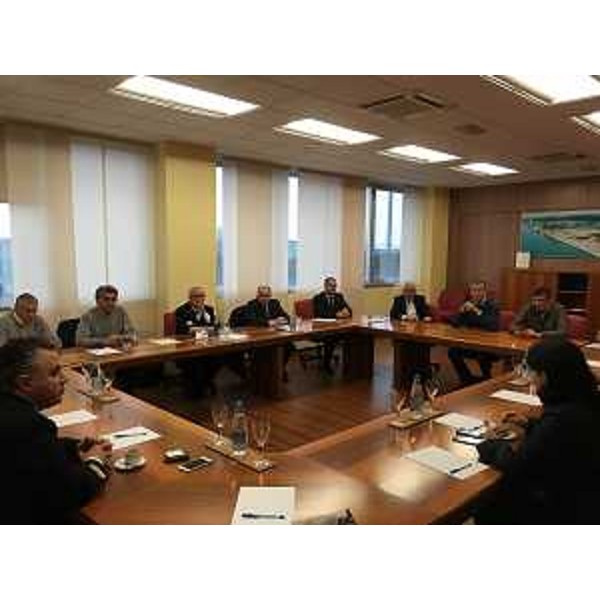 Mariagrazia Santoro (Assessore regionale Infrastrutture e Territorio) durante l'incontro presso l'Azienda Speciale per il Porto - - Monfalcone 14/04/2016