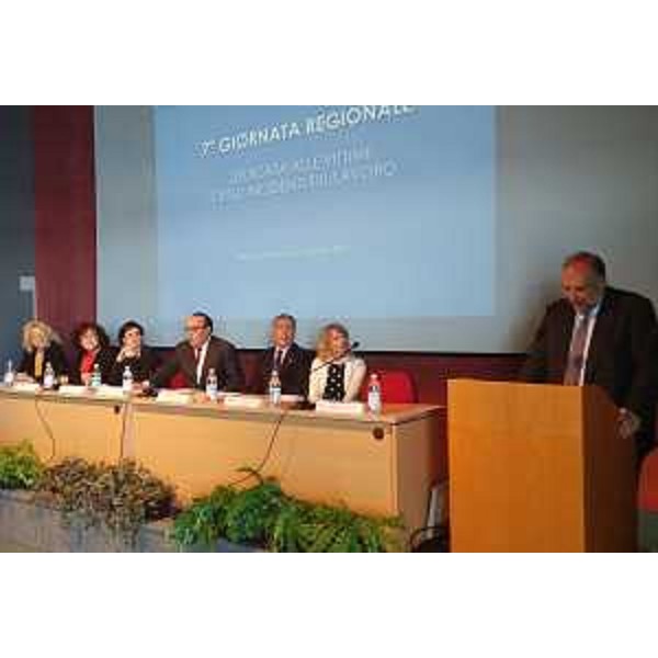 Sara Vito (Assessore regionale Ambiente ed Energia) durante l'intervento di Roberto Cosolini (Sindaco Trieste) alla settima Giornata regionale dedicata alle vittime degli incidenti sul lavoro - Trieste 16/04/2016