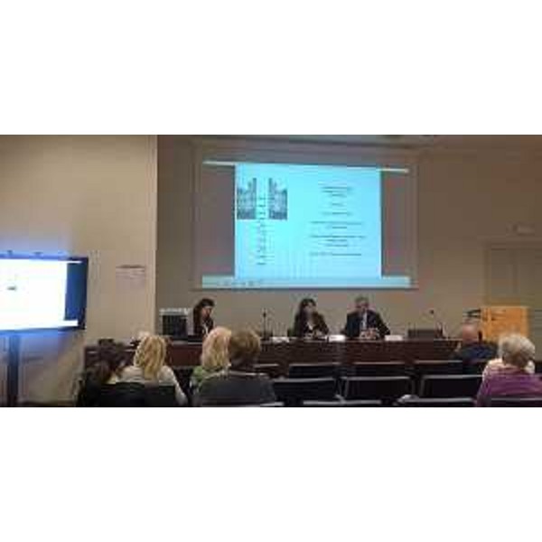 Mariagrazia Santoro (Assessore regionale Infrastrutture e Territorio), alla conferenza stampa di presentazione della manifestazione Ville Aperte, edizione 2016 - Trieste 20/04/2016