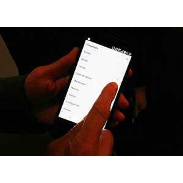 Presentazione dell'Applicazione (App) AlbaOne sviluppata dall'AreaGiovani del CRO di Aviano, nell'ambito dell' "internet day fvg / id fvg", all'Auditorium Concordia - Pordenone 29/04/2016