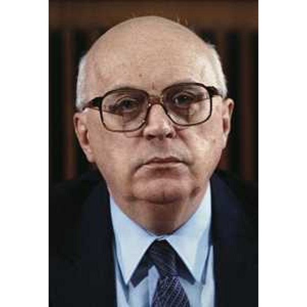 Antonio Comelli nel 1983. A 40 anni dal terremoto in Friuli, all'allora presidente del Friuli Venezia Giulia viene intitolato l'Auditorium della Regione - Udine 06/05/2016