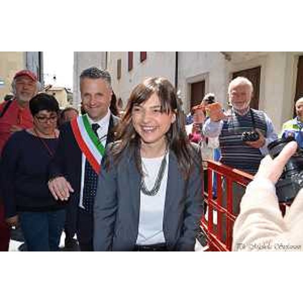 Fabio Di Bernardo (Sindaco Venzone e presidente Associazione sindaci terremoto) e Debora Serracchiani (Presidente Regione Friuli Venezia Giulia) a Venzone per le celebrazioni a 40 anni dal terremoto in Friuli - 06/05/2016 (Foto Michela Stefanutti)