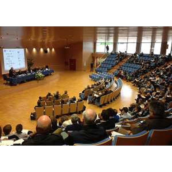 Il convegno "Ricostruire la memoria. Il patrimonio culturale del Friuli a quarant'anni dal terremoto" nell'Auditorium della Regione Friuli Venezia Giulia - Udine 11/05/2016